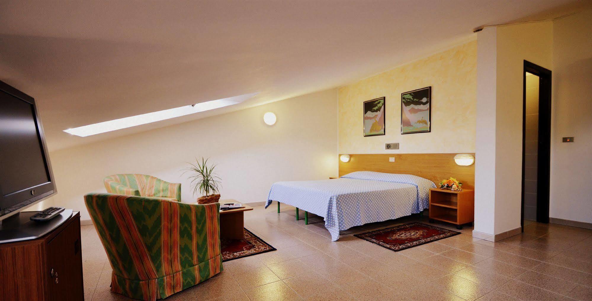 Rio Hotel Ривалта ди Торино Екстериор снимка